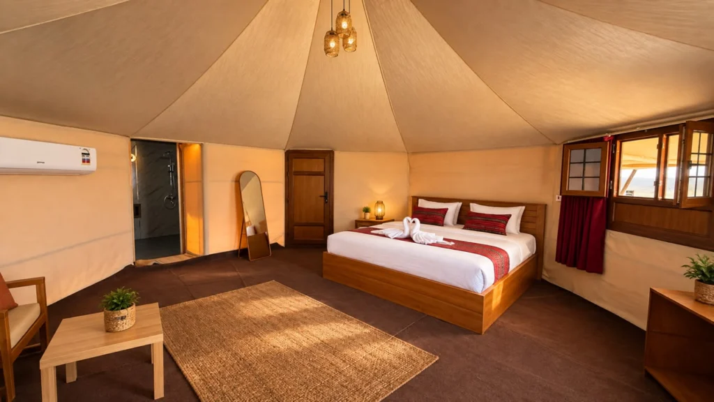 Royal Tent — photo 3